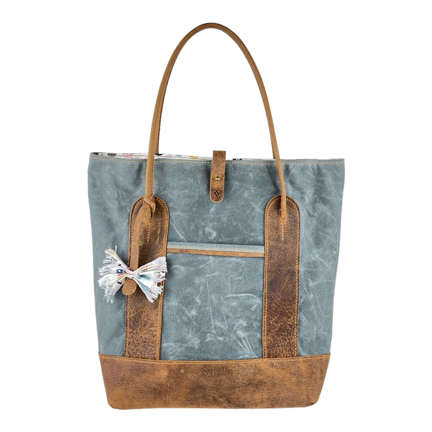 The "Funk Fusion" Tote in Azure